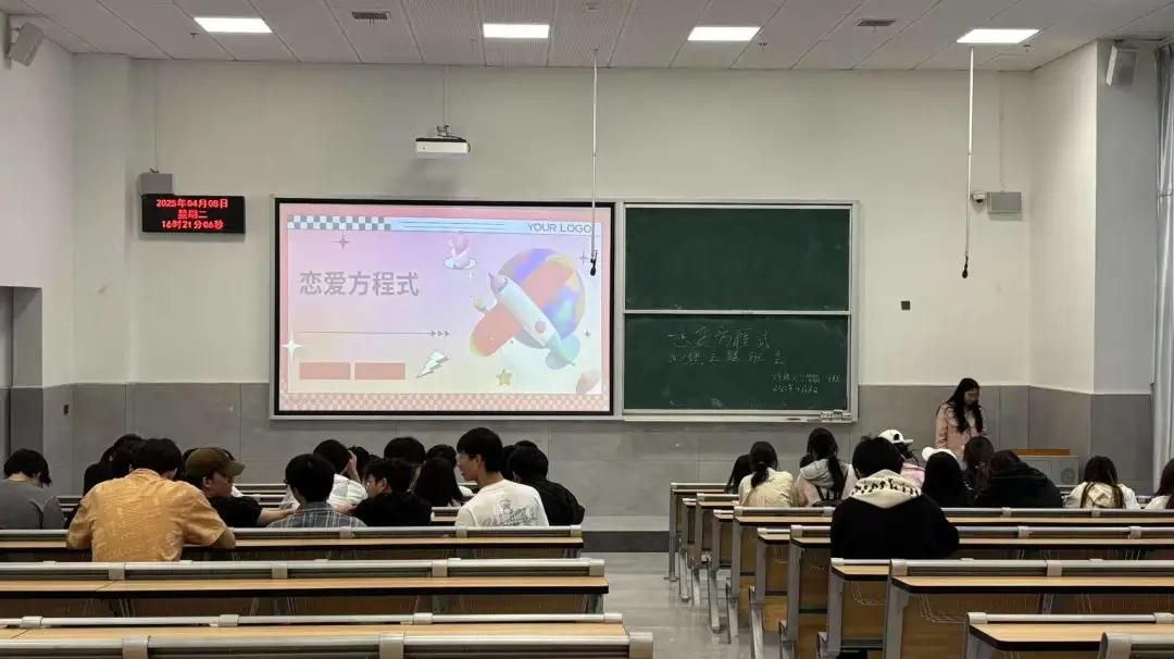 62763
